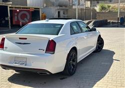 كرايسلر 300
